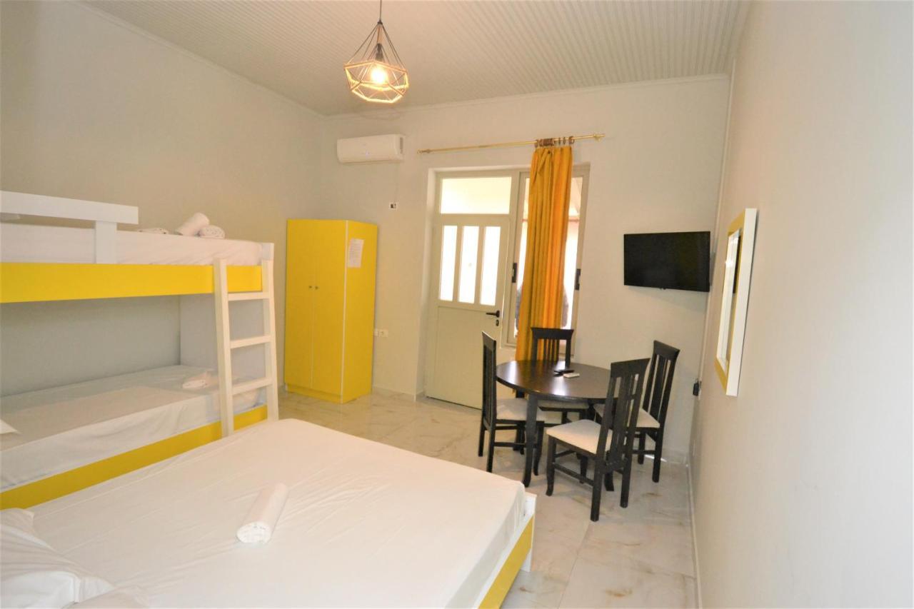 Jonian Central Condos Saranda Kültér fotó